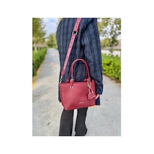 Just Polo Günlük Kombinlere Uygun Kadın Su Geçirmez Yumuşak Deri Ayarlanabilir Askılı Lüks El & Omuz Çantası Bordo 84569700