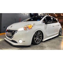 Peugeot 208 Yan Marşpiyel Takımı --plastik Peugeot 208 Yan Marşpiyel Takımı --plastik