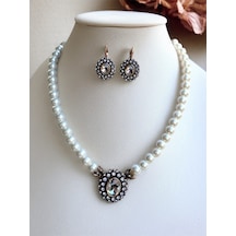 Kristal Oval Taşlı İnci Kolye Ve Küpe Seti Beyaz