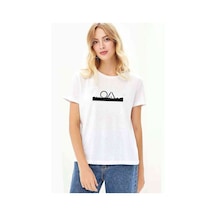 The Oa Oa & Human Baskılı Beyaz Kadın Tshirt