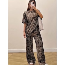 Suma Kadın Kısa Kollu Bisiklet Yaka Iki Iplik Leopar Desenli Bluz Ve Pantolon Ikili Takım