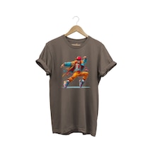 Dancing Boy Dans Eden Çocuk Tasarım Baskılı %100 Pamuk Regular Fit Kahverengi T-shirt Kahverengi