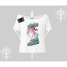 Tarzsokak Kayık Yaka Tshirt Oversize Anime Kız Desenli Japon Stil Beyaz