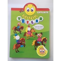 Emojil Çıkartmalar Minik Yüzler Çiftlikte