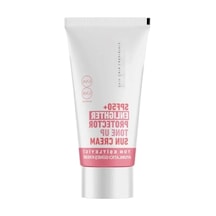 Yüksek Koruma Etkili Aydınlatıcı Yüz Güneş Kremi 50 Ml