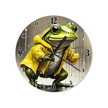 Yağmurluklu Yeşil Kurbağa Baskılı Duvar Saati Çok Renkli