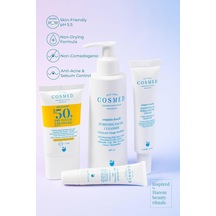 Cosmed Yağlı Ve Akne Eğilimli Ciltlere Özel Arındırıcı Ph 5.5 Yüz Temizleme Jeli 400 Ml