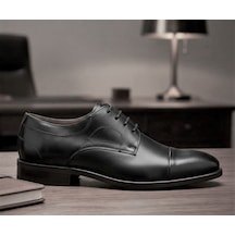 Black Becooming