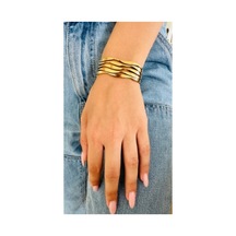 Dalgalı Çelik Paslanmaz Kelepçe Bileklik Gold - 661702103 Gold
