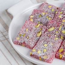 Bulutlar Kuruyemiş Antep Fıstıklı Narlı Cezerye Kg 500 Gr