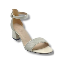 Selfie 4270-26 Simli Rugan Tek Bant Orta Topuk Büyük Numara Fashion Kadın Sandalet 5,5cm 41-43 Krem