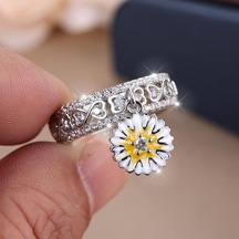 Sevimli Emaye Papatya Çiçek Yüzükler Kadınlar Kızlar İçin Trendy Hollow Yay Nişan Yüzüğü Düğün Bildirimi Takı Hediye 7 Çok Renkli