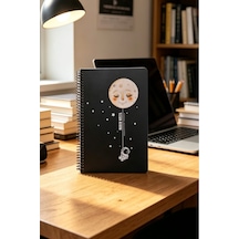 Orta Boy Plastik Kapak Kareli Defter 80 Yaprak 17x24 Cm