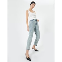 Koton Mom Kot Pantolon Kısa Dar Paça Yırtmaç Detaylı Cepli - Mom Jean Bleach 4sal40012md 4SAL40012MDBCH Açık Mavi