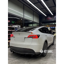 Tesla Model Y Spoiler Plastik Parlak Siyah Boyalı