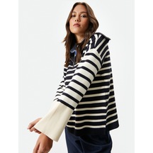 Koton Oversize Kazak Dik Yaka Yarım Fermuarlı Lacivert Çizgili 4wak90155ht 4WAK90155HT7S2 Lacivert
