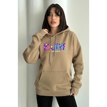 Kadın Vizon Renkli Believe Baskılı Oversize Kapüşonlu Sweatshirt M
