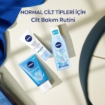 Canlandırıcı Yüz Temizleme Jeli, 150 Ml, Saf Su Ve Çiçeği İle Etkili Yüz Temizleyici