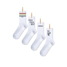 Beyaz Yazılı Desenli Dört Mevsim Unisex 4'lü Uzun Tenis Çorap Seti Cr 11 2116