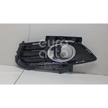 Ford Mondeo 2014 Yılında Çıkan Kasa Ön Sis Lamba Kapağı Delikli Nikelaj Çerçeve Piano Black Sol O