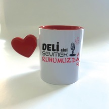 Deli Gibi Sevmek Ruhumuzda Var Baskılı Kırmızı Dolu Kalp Kulplu Mega Kupa