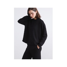 LC Waikiki Alıta Cıty Farkıyla Lcw Vision Siyah Oval Yaka Oversize Kadın Sweatshirt Siyah - 924124039 Siyah