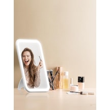 Masaüstü Dokunmatik Makyaj Aynası Led Işıklı Beyaz Renk Make Up M