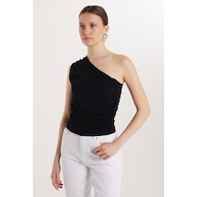 Tudors Kadın Slim Fit Dar Kesim Omzu Açık Düz Siyah Bluz-33311 Siyah