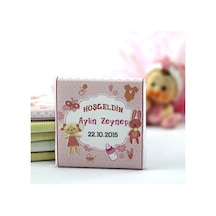 Dark Brown Hoşgeldin Kız Bebek Çikolatası İsim ve Tarih Yazılabilen Hediye Çikolata KBK17 48 Adet