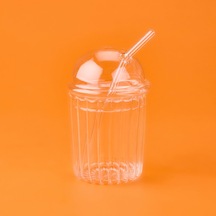 İpekk Elbis Büyük Boy Kapaklı Pipetli Bardak - Şeffaf - 490 Ml Renkli