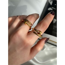 Ünlü Marka Model Çivi Çelik Yüzük Altın