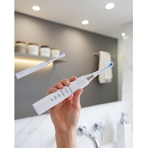 Elektrikli Diş Fırçası 500 Mah Pil Ve 4 Yedek Başlık Seti