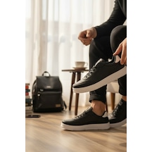 Enoch Erkek Günlük Spor Ayakkabı Düz Tabanlı Sneaker Perfore Detaylı Sade Ve Hafif Model Siyah - Beyaz