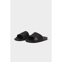Siyah