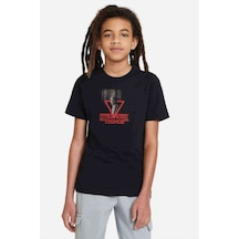 Tshirthane Stranger Things Eleven Üçgen Baskılı Unisex Çocuk Siyah T-Shirt