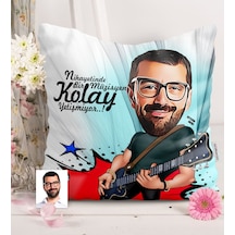 Kişiye Özel Bay Gitarist Karikatürlü Saten Yastık - 1