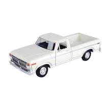 Motormax 1977 Ford F-150 Custom Pickup Beyaz 1/24 Model Araba
