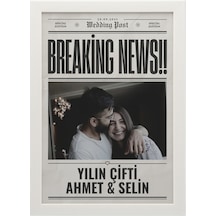 Kişiye Özel Breaking News Gazete Tasarımlı Çift Tablosu İsim & Tarih Ahşap Çerçeveli Poster Tablo