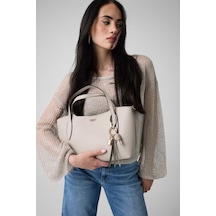 Guess Melody Kadın Omuz Çantası Hwbg9735060 Krem