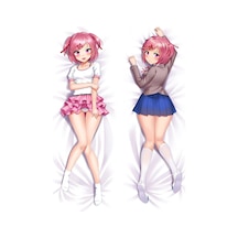 Doki Doki Litereture Club - Natsuki Desenli Çift Yön Dolu Sarılma Yastığı Çok Renkli