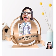 Kişiye Özel Yılın En Iyi Bayan Göz Doktoru Karikatürlü 3D Ahşap B