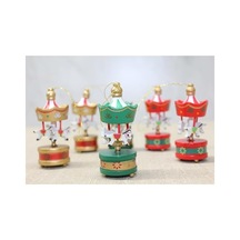 Renkli Ahşap Mini Atlı Karınca Noel Ağaç Süsü, 6'lı Set, Geleneksel Tasarım