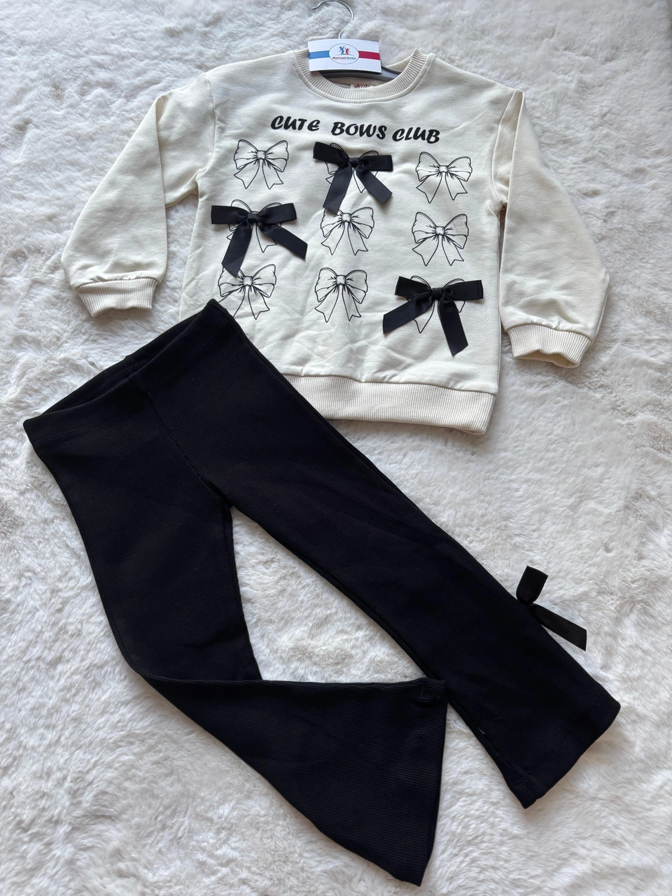 Fiyonklu İkili Kız Takım Ekru