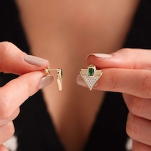 Sembol Gold Altın Emerald Taşlı Üçgen Küpe Özel Tasarım