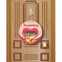 Gül Desenli Kalp Figürlü "evimize Neşe Getirdiniz" Kapı Süsü 22.5 Cm Mdf Halat Askılı Kırmızı