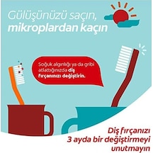 Extra Clean Dil Temizleyicili Arka Dişlere Uzanan Orta Diş Fırçası 1+1 Açık Ahşap