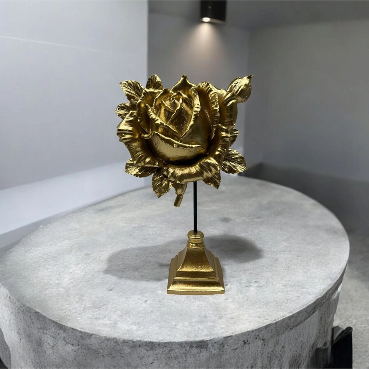 Dekoratif Polyester Tekli Dik Gül Çiçek Gold Sade