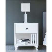 Gm 023 Beyaz Düğme Kulplu Komodin