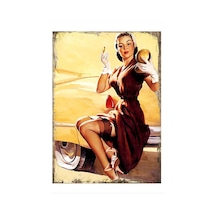 Jartiyer Çoraplı Kadın Hediyelik Ahşap Tablo 35 Cm X 50 Cm
