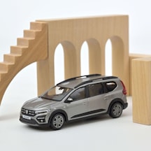 1:43 Norev 2022 Dacia Jogger